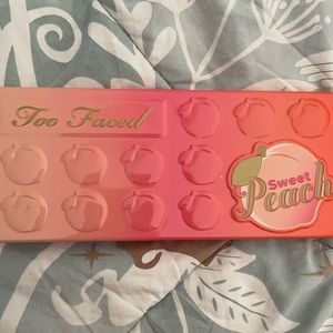 Too Faced Sweet Peach Palette
